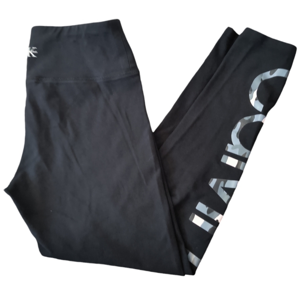 Calvin Klein High-Rise Leggings With Camo Lettering On The Leg Size S
